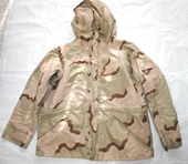 ORIGINAL US MILITARY ISSUE - ECWCS GORE-TEX COLD WEATHER DESERT CAMOUFLAGE PARKA - X-LARGE REGULAR
