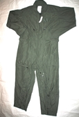 NEW US AIR FORCE NOMEX FIRE RESISTANT FLIGHT SUIT GREEN CWU-27/P - 40R