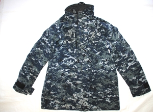 US NAVY NWU GORE TEX COLD WEATHER DIGITAL CAMOUFLAGE PARKA - SMALL LONG