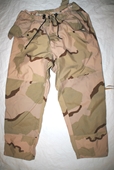 USGI ECWCS GORE-TEX COLD WEATHER DESERT CAMOUFALGE PANTS - MEDIUM SHORT