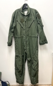 GENUINE US AIR FORCE GREEN NOMEX FIRE RESISTANT FLIGHT SUIT CWU-27/P - 42S.