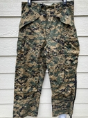 Usmc Gen II Apecs Gore Tex Digital Marpat Cold Weather Pants - Small Regular