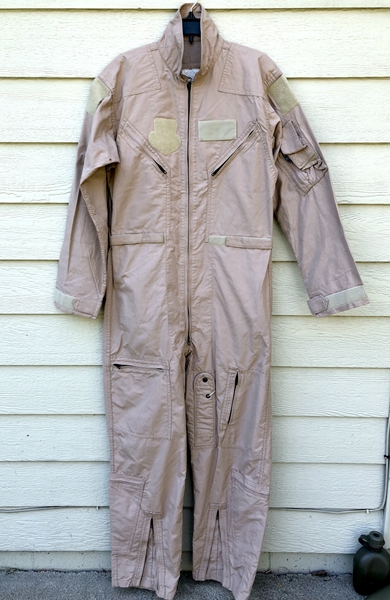 GENUINE US AIR FORCE TAN NOMEX FIRE RESISTANT FLIGHT SUIT CWU-27/P - 42L