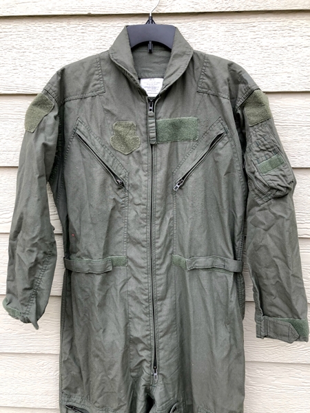 US AIR FORCE USAF NOMEX FIRE RESISTANT FLIGHT SUIT GREEN CWU-27/P - 40R