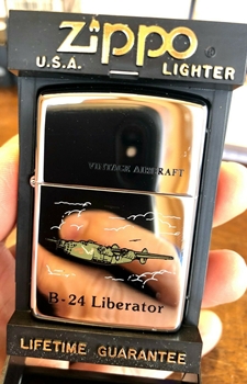 New Vintage 1993 Zippo Lighter Vintage Aircraft B-24 Liberator