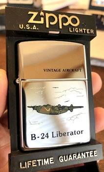 New Vintage 1993 Zippo Lighter Vintage Aircraft B-24 Liberator