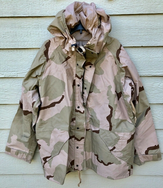 GENUINE USGI ECWCS GORE-TEX COLD WEATHER DESERT CAMOUFLAGE PARKA